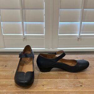 Mary Jane Low Heel Pumps in Charcoal Gray